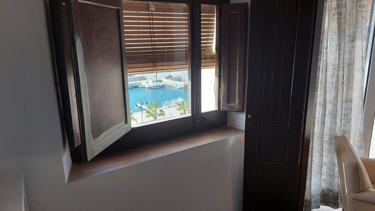 Loft Con Espectaculares Vistas Al Puerto Apartment Л'Аметла де Мар Екстериор снимка